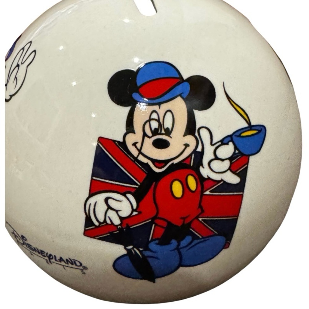 Disneyland Paris Mickey Mouse Ceramic Coin Bank - Picture 3 of 10